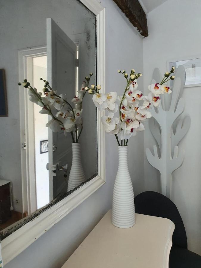 B&B Le Patio En Ville - Chambres D'Hotes Narbonne Dış mekan fotoğraf