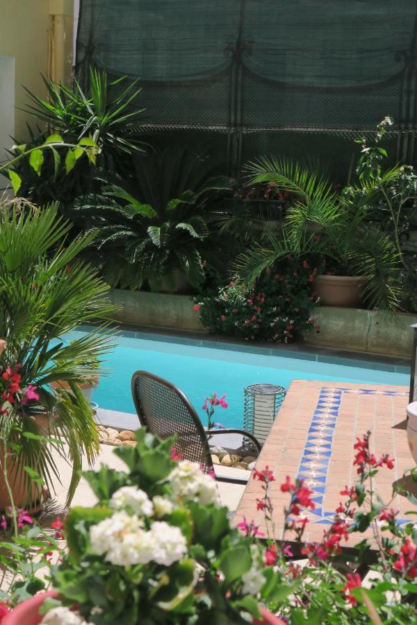 B&B Le Patio En Ville - Chambres D'Hotes Narbonne Dış mekan fotoğraf
